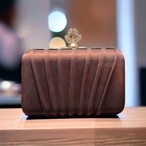 Brand New trendy clutch!